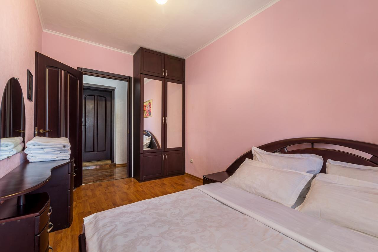 Lux 3-Bedroom Most City Area Dnipro Bagian luar foto