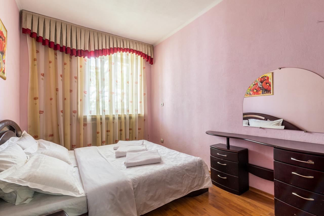Lux 3-Bedroom Most City Area Dnipro Bagian luar foto